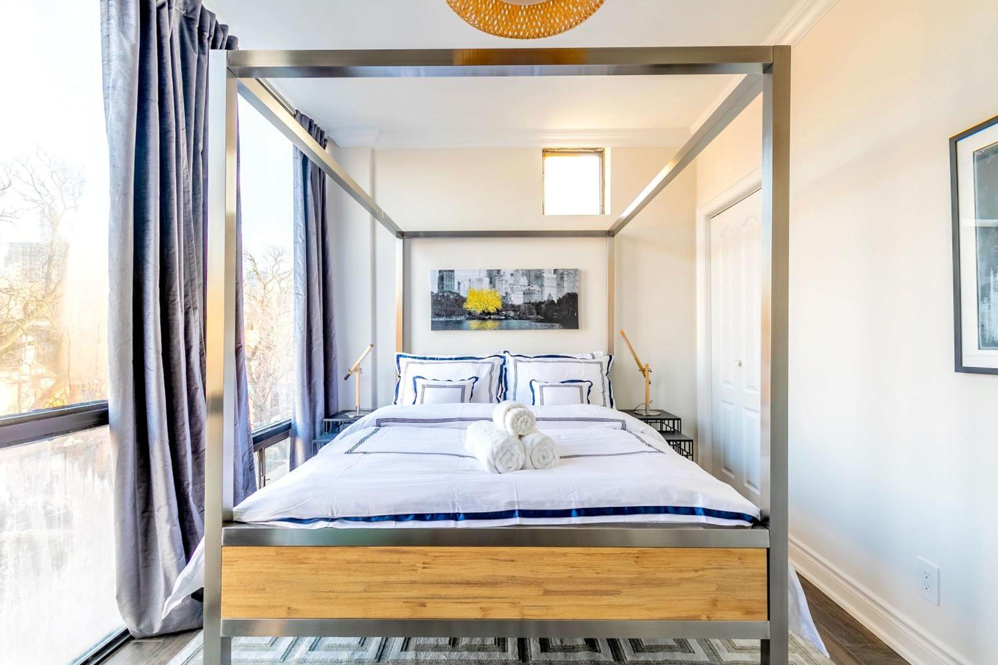 تورونتو Modern Pet-Friendly Chinatown Apartment المظهر الخارجي الصورة